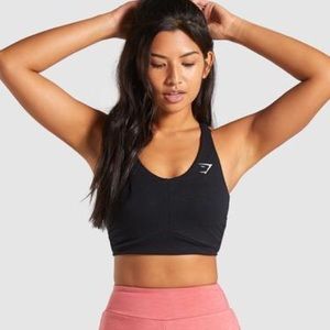 Gymshark Ruched back sports bra! Size M!